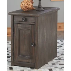 Wyndahl Chairside End Table Rustic Brown - Signature Design By Ashley